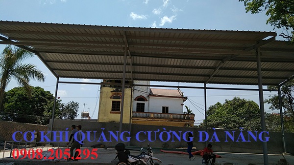 Thi công nhà để xe mái tôn tại Đà Nẵng