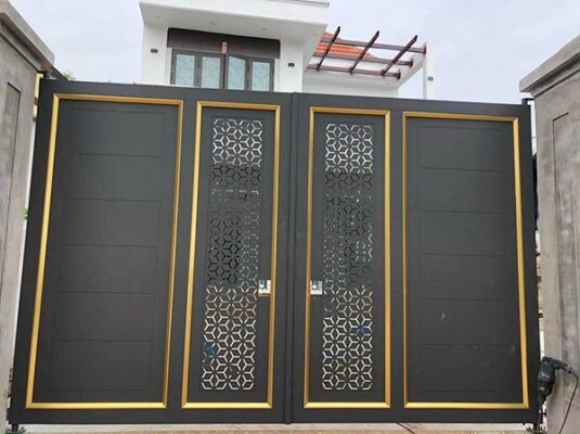 Cổng sắt CNC Hà Nội Cơ Khí Quảng Cường