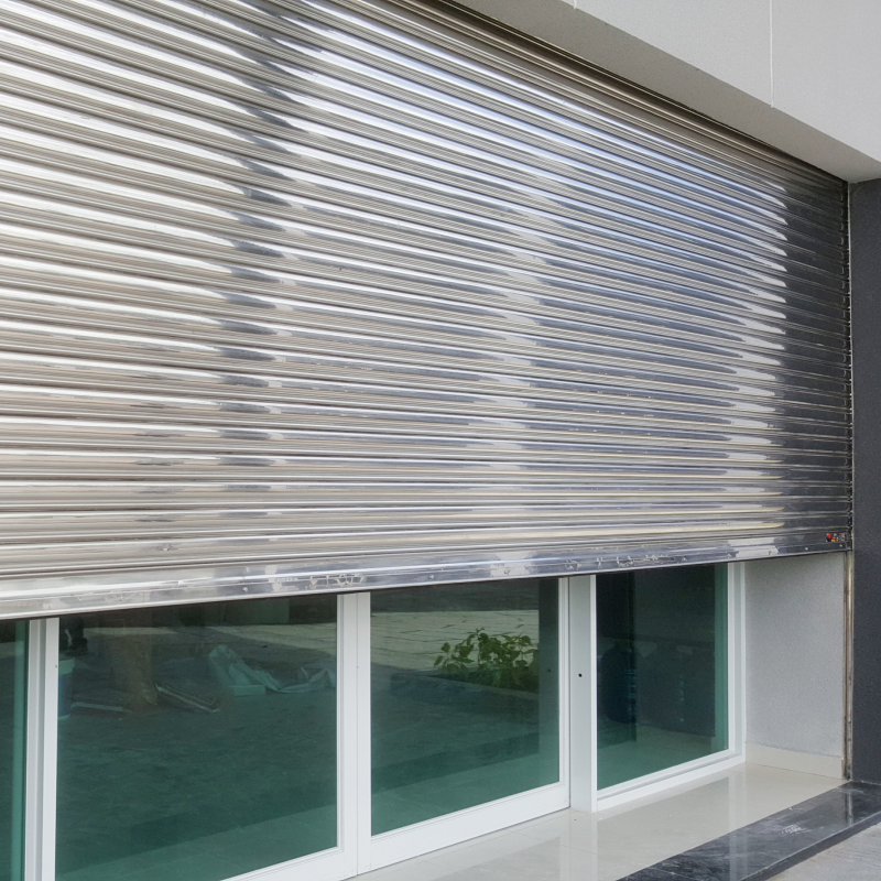 thi công cửa cuốn tại Hà Nội năm 2026 